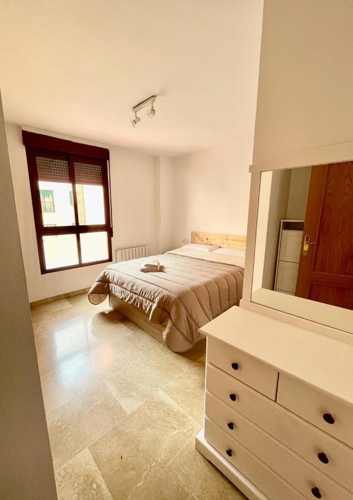 Apartamento, Piscina Y Parking Granada Tico Medina Exterior foto